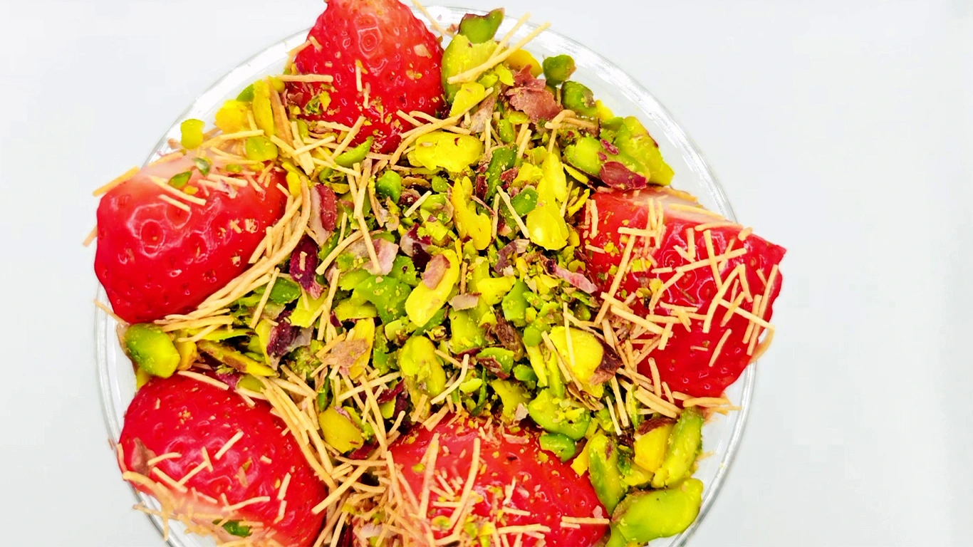 Strawberry Dubai Cup